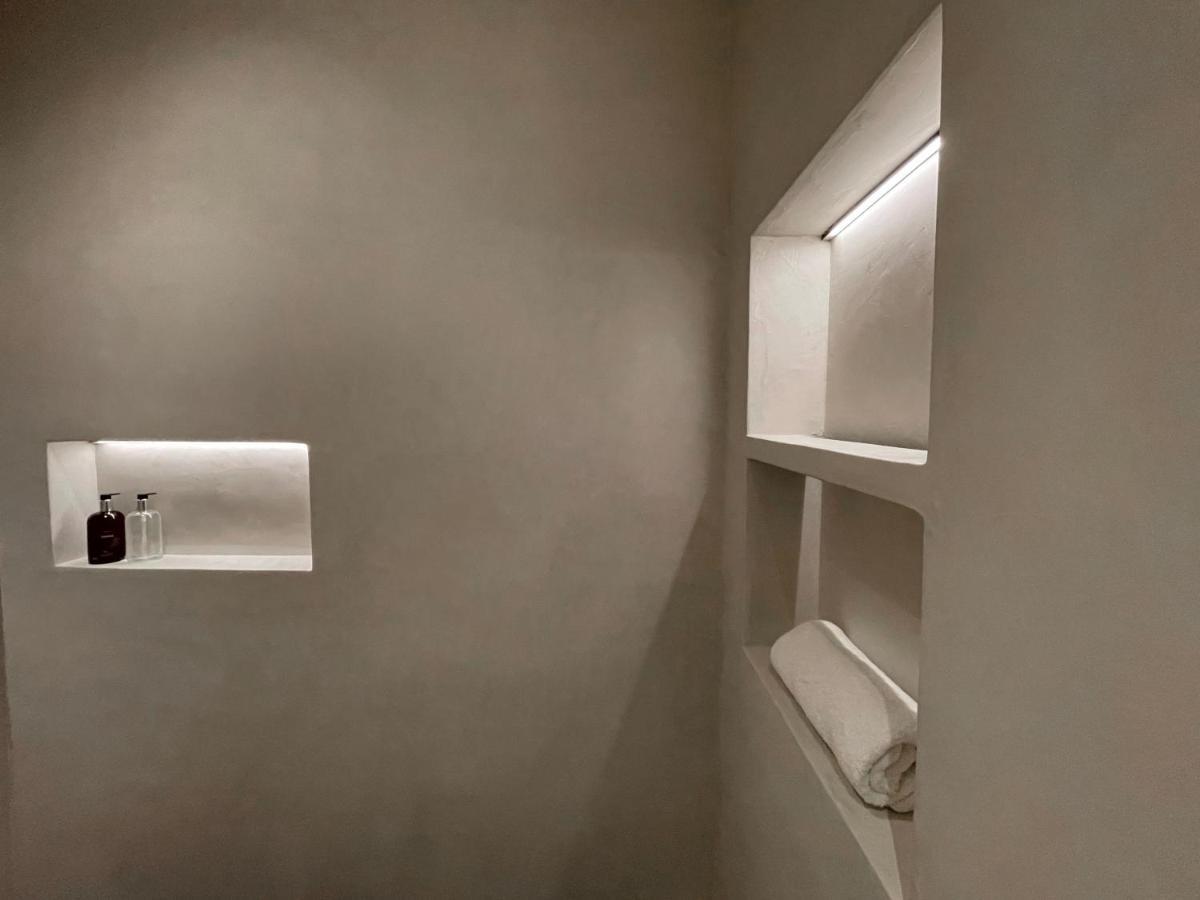 3 Bedroom Art-Nouveau Apartment With Free Parking Gand Extérieur photo