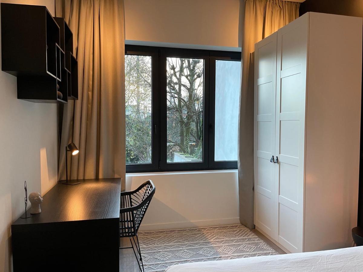 3 Bedroom Art-Nouveau Apartment With Free Parking Gand Extérieur photo