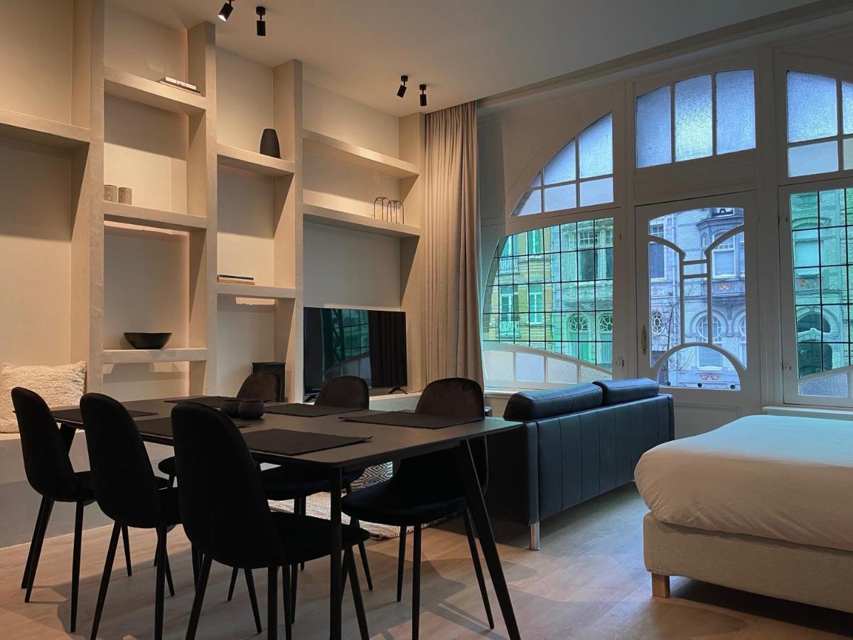 3 Bedroom Art-Nouveau Apartment With Free Parking Gand Extérieur photo