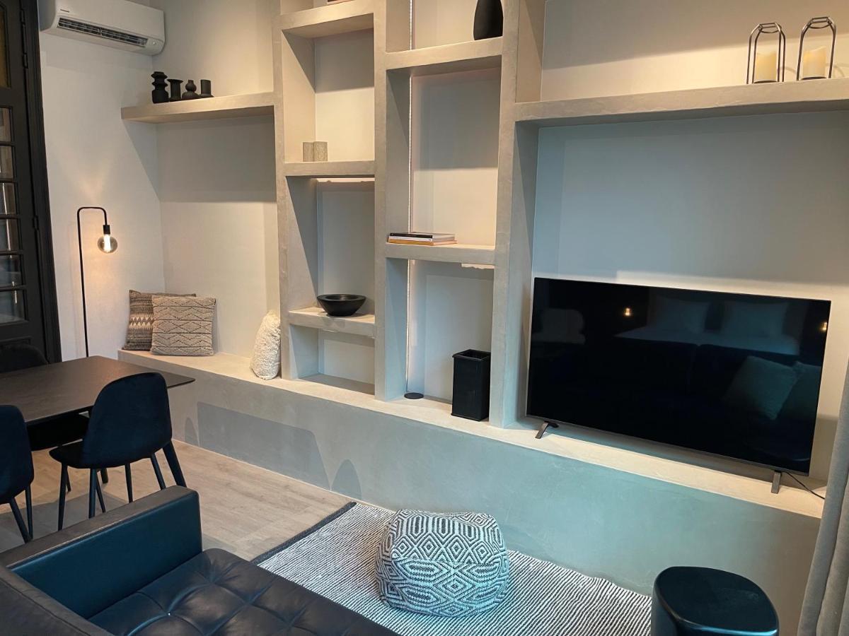 3 Bedroom Art-Nouveau Apartment With Free Parking Gand Extérieur photo