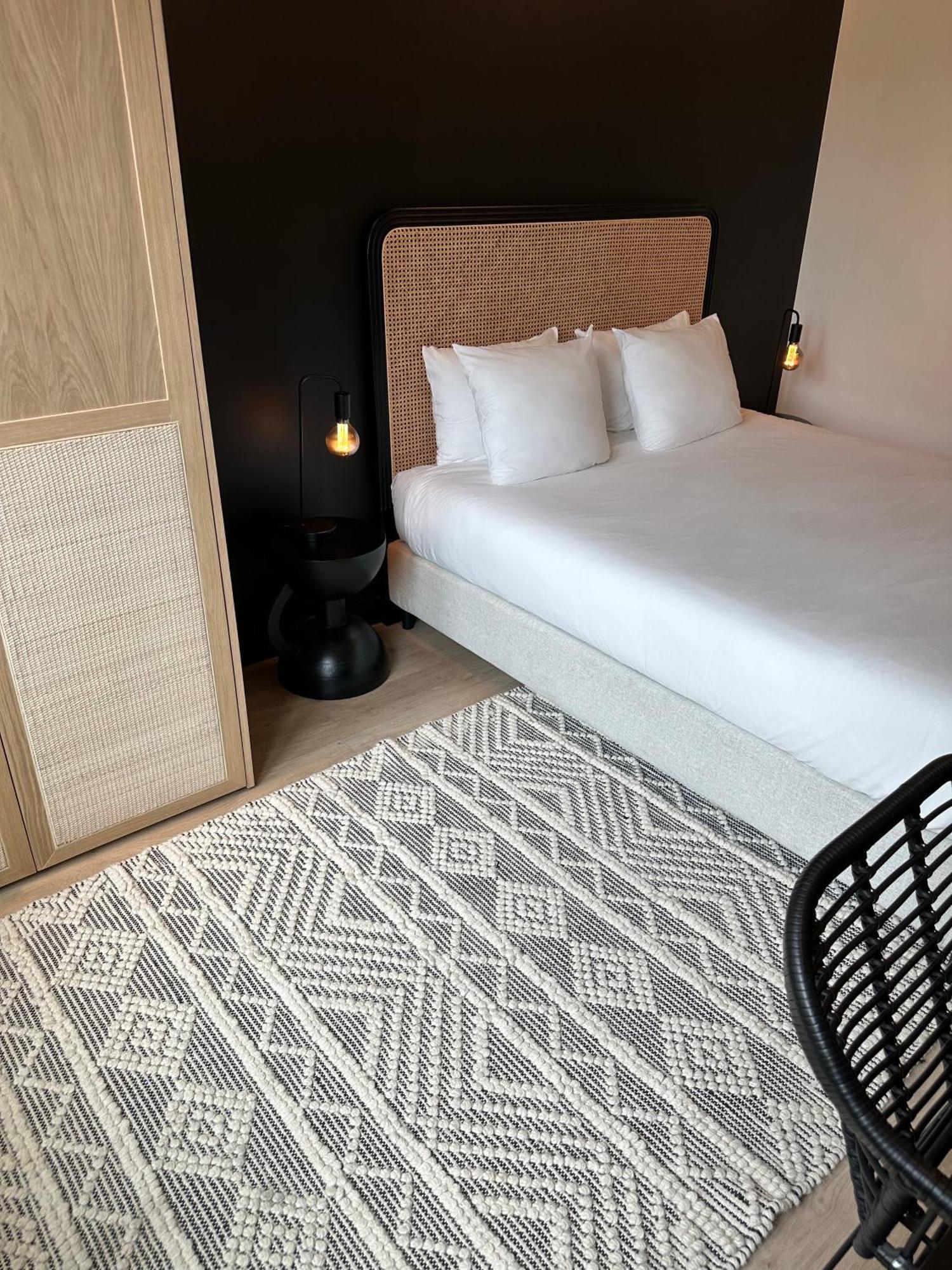 3 Bedroom Art-Nouveau Apartment With Free Parking Gand Extérieur photo